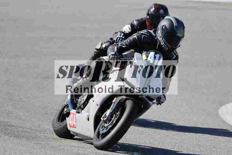 Archiv-2025/02 28.-31.01.2025 Moto Center Thun Jerez/gruen-green/414